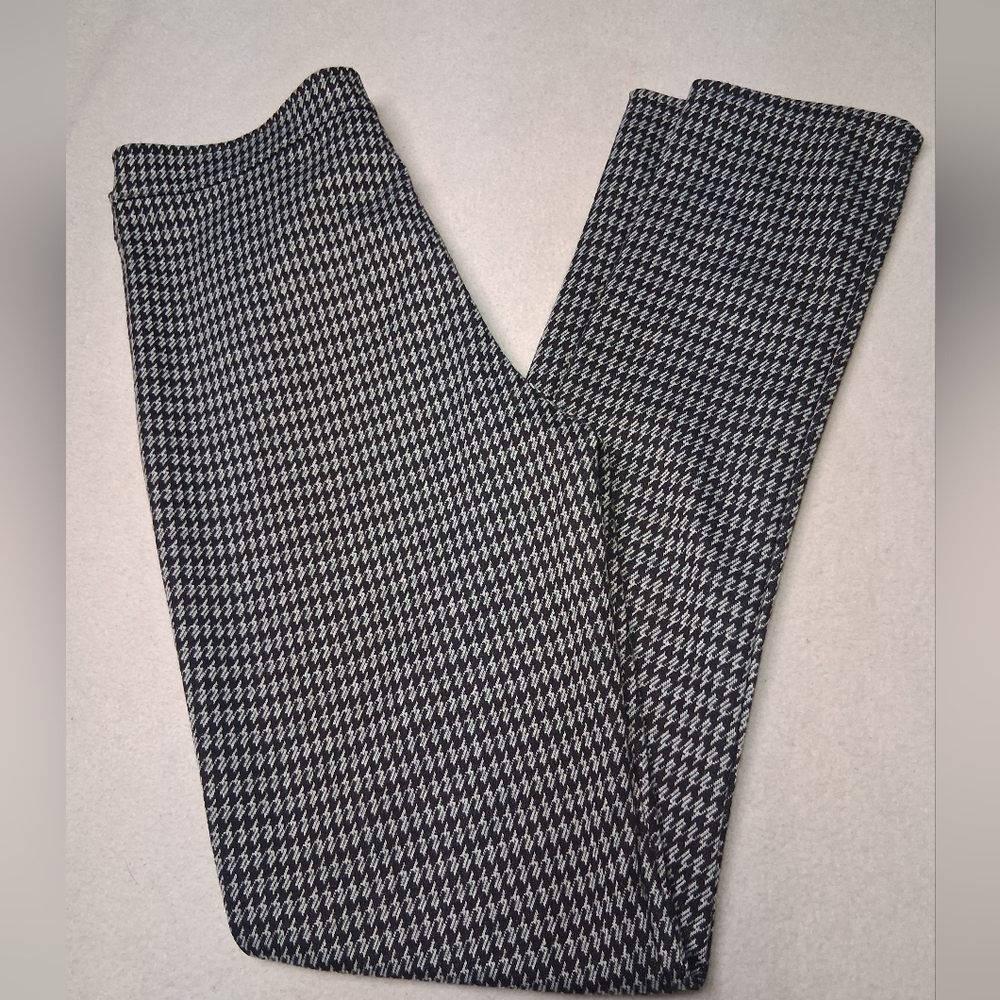 4/20$ ➡️ GUILTY Women's Houndstooth Trousers - Black and White